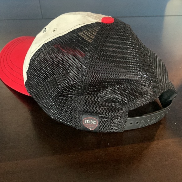 The Mad Elf Troegs Brewery Hat - Picture 2 of 3